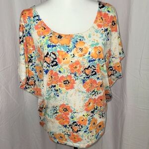 🦜🦜3/$25  Graine L Blouse